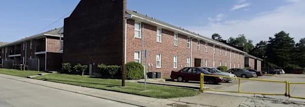 Meadowbrook Apts REO property